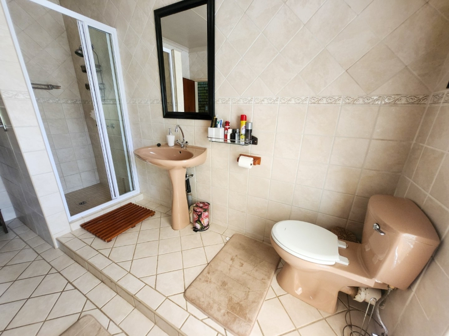 4 Bedroom Property for Sale in Flamwood North West